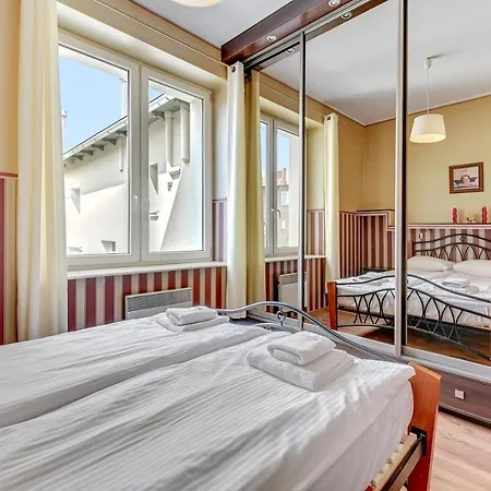 Апартаменти Dom & House - Monte Cassino Center *